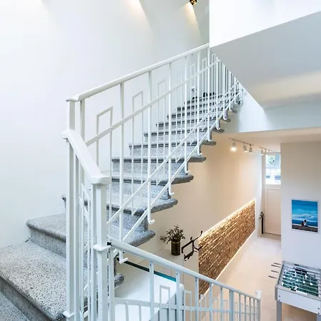 *villa Olivo*with Private Terrace & Jacuzzi + 3bedrooms Holiday home